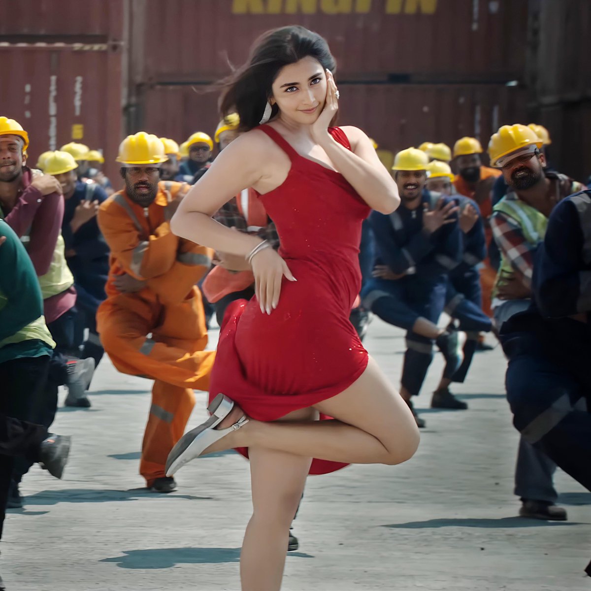 pudiharicharan's tweet image. When @hegdepooja is in a song, you know it’s about to break records! From Arabic Kuthu to Kanima, she’s ruled the charts and this Coolie song #Monica is no different. Another milestone.