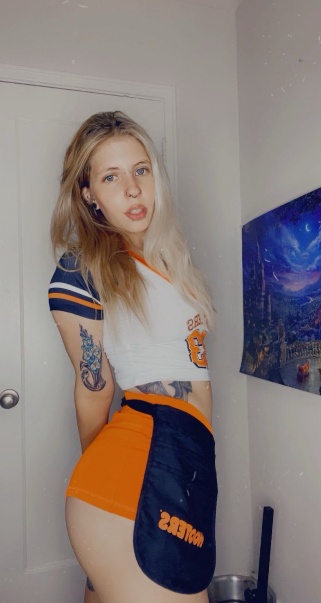 inked__barbie's tweet photo. @OFpromoEco https://t.co/IVzadR2B7n cum give your girl some love ❤️ https://t.co/UwVezaSUvF