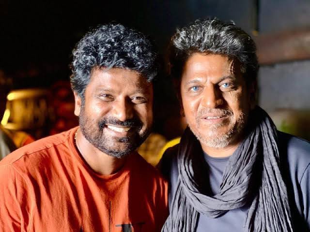 PREM❣️S (@directorprems) on Twitter photo Wishing Many More Happiest Birthday <a href="/NimmaShivanna/">DrShivaRajkumar</a> ❤️ You Are The Real King On and Off-screen love u Anna 🤗❤️ Wishing Many More Happiest Birthday <a href="/NimmaShivanna/">DrShivaRajkumar</a> ❤️ You Are The Real King On and Off-screen love u Anna 🤗❤️