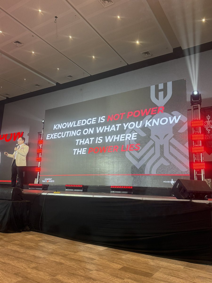 svillaroman's tweet image. #contentthatconverts