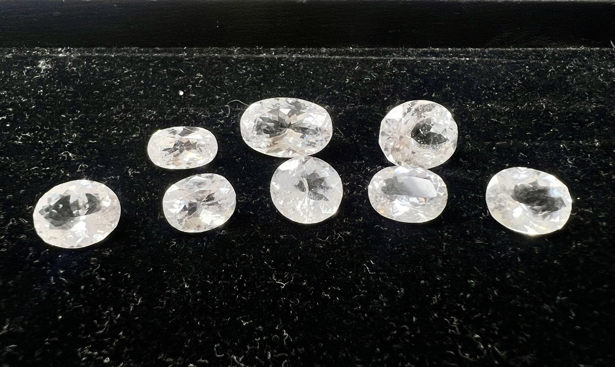 天然ラズライト インクォーツ0.62ct【マダガスカル】☆希少石