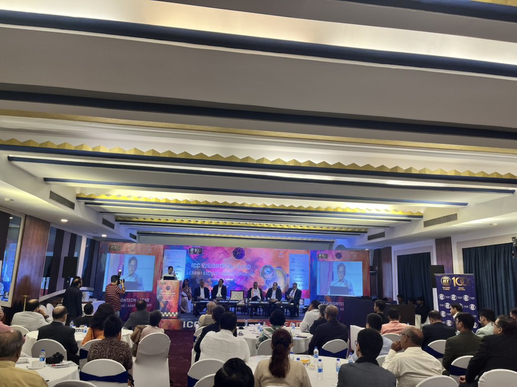 Mr. Debashis Sen, IAS (Retd.), Advisor, ICC National Expert Committee on
Technology, Innovation and Advancement, Former Chairman, Smart City New Town and, Founder, Director &amp; CEO, New Bengal Consulting Pvt. Ltd., delivering a Special Address at ICC VISIONTECH - LEAD, at The Park,