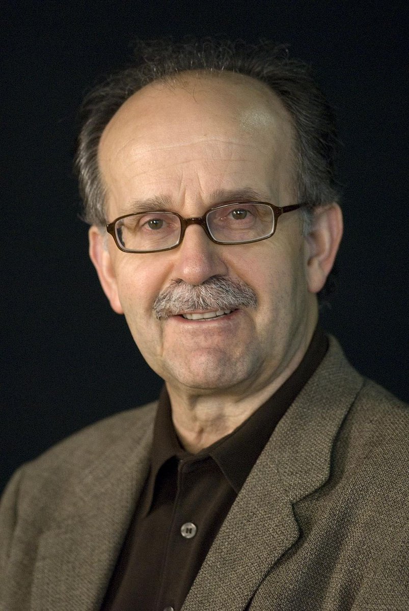 ⛅️O 12 de xullo de 2016 finaba en Vigo o escritor, profesor... Agustín Fernández Paz, nado en Vilalba o 29 de maio de 1947🍀.