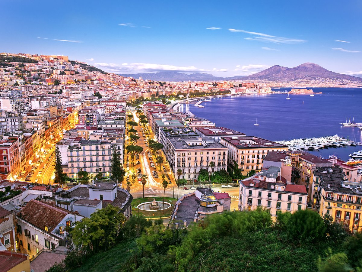 JaneLambert22's tweet image. Thank you, Tea leaves and Book leaves for your 5-star review of #AScottishTeashopinNapoli You have made my day! 🏴 🇮🇹 tealeavesandbookleaves.blogspot.com/2025/07/a-scot…
@rararesources @bedsqpublishers
bedfordsquarepublishers.co.uk/book/a-scottis…