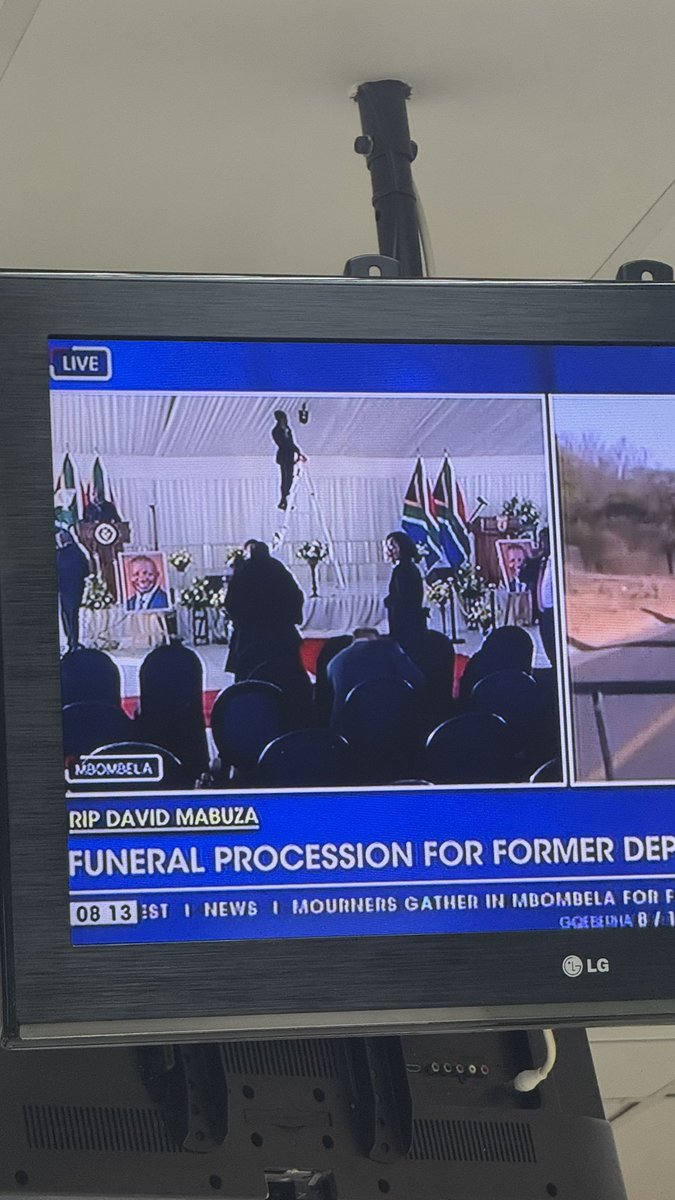 FigjamZa's tweet photo. I love our country! There is a man on a ladder at a state funeral… no helmet…. No hi-vis jacket… just a guy getting shit done #ripmabuza https://t.co/zNdsvGgmVj