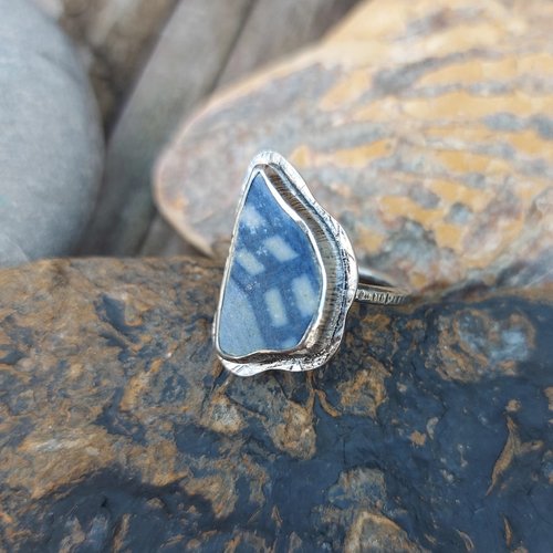 i_love_dolly's tweet image. Some sea pottery pieces available in the shop at the moment 🌊
ilovedollyjewellery.co.uk
#earlybiz #ukgiftam #ukgifthour #seapottery #BeachVibes