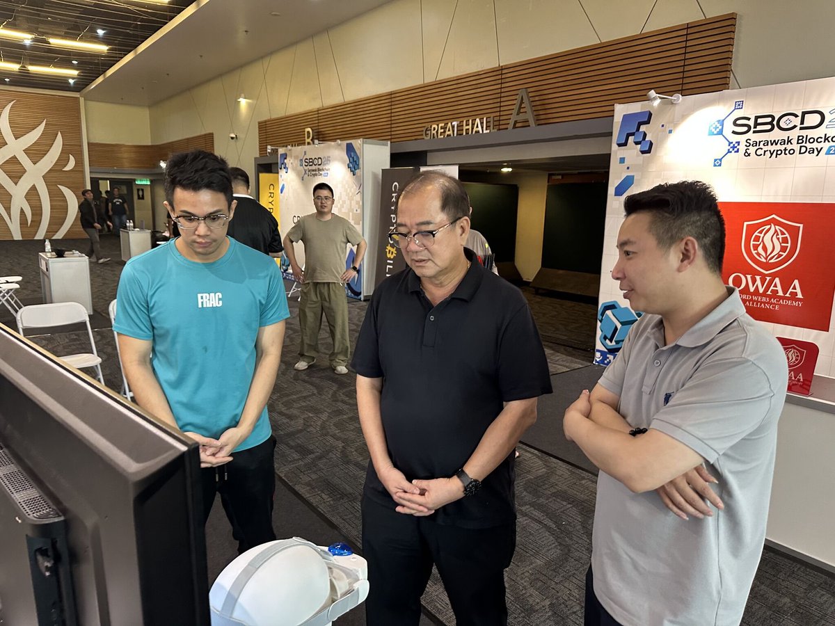 🎉 𝐇𝐨𝐧𝐨𝐮𝐫𝐞𝐝 𝐭𝐨 𝐰𝐞𝐥𝐜𝐨𝐦𝐞 𝐘𝐁 𝐄𝐧𝐜𝐢𝐤 𝐉𝐨𝐡𝐧𝐧𝐲 𝐏𝐚𝐧𝐠 𝐋𝐞𝐨𝐧𝐠 𝐌𝐢𝐧𝐠, 𝐀𝐃𝐔𝐍 𝐓𝐚𝐧𝐣𝐨𝐧𝐠 𝐁𝐚𝐭𝐮 (𝐍.68), 𝐭𝐨 𝐅𝐫𝐚𝐜’𝐬 𝐛𝐨𝐨𝐭𝐡 𝐚𝐭 𝐒𝐚𝐫𝐚𝐰𝐚𝐤 𝐁𝐥𝐨𝐜𝐤𝐜𝐡𝐚𝐢𝐧 &amp; 𝐂𝐫𝐲𝐩𝐭𝐨 𝐃𝐚𝐲 2025! 🎉

We’re delighted that YB Johnny Pang