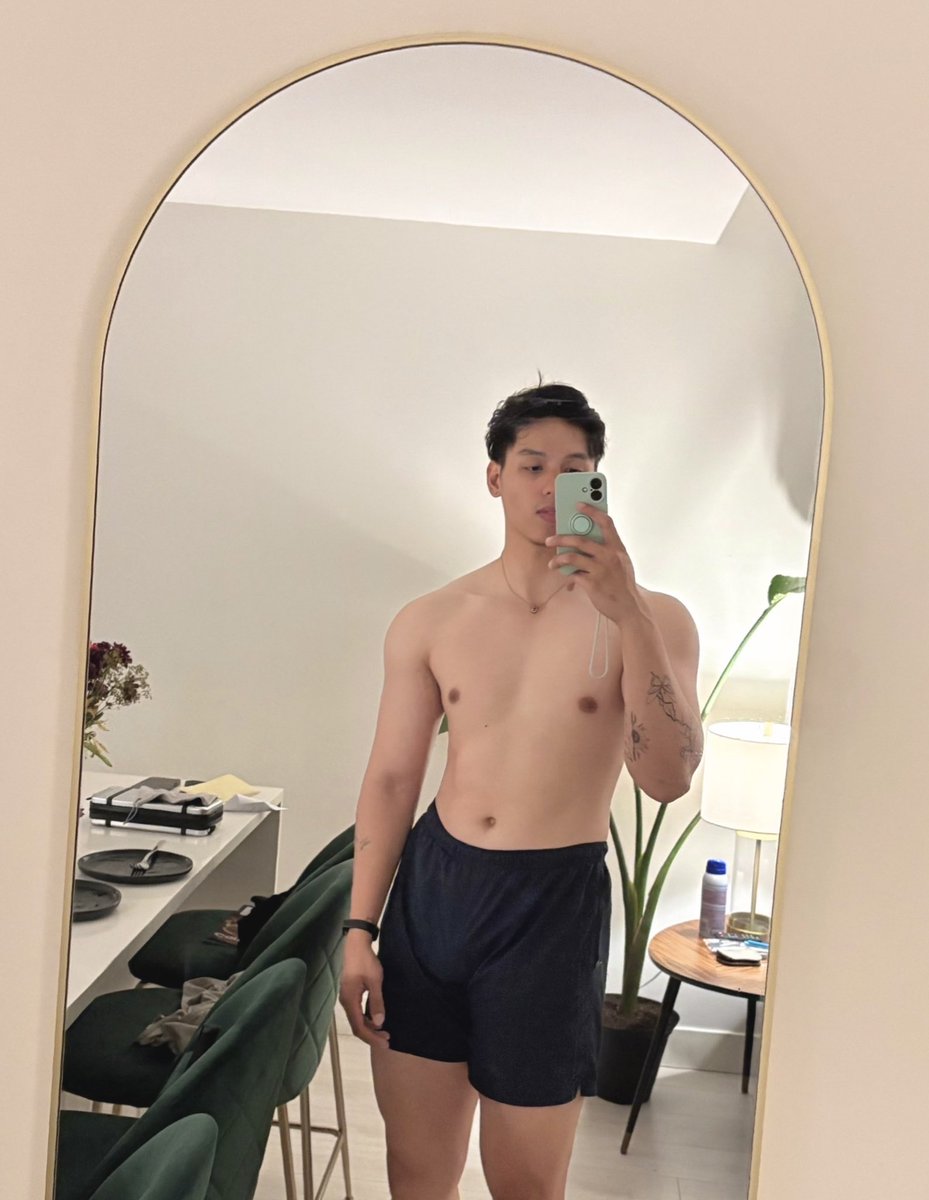 Lewis tweet media