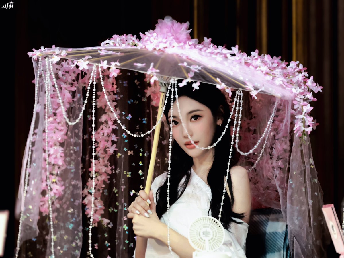 250712

#NINGNING #닝닝 #에스파 #aespa #宁艺卓