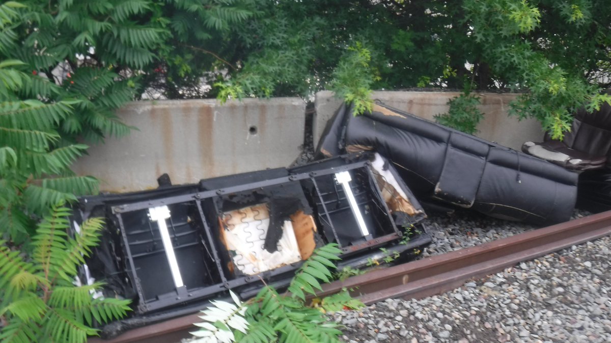 MBTATransitPD's tweet image. 7/10 5PM 2 knuckleheads (males) from Boston, 45&49 both unlicensed, used a U-Haul truck & got stuck to illegally dump trash along the MBTA's ROW in Somerville. Both men will be properly charged & TPD will seek restitution for cost of cleanup. Investigation ongoing.
