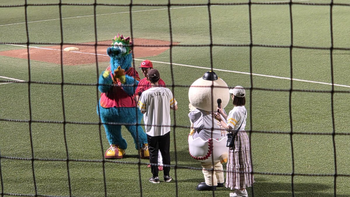 mina_kazu1981's tweet image. 若こいほー!
タマスタでホークスに大勝!
スラィリーも来てたし、週末なので広島遠征組のかたも多かったので、声援が後押しになったのではないでしょうか。
明日もいい試合を期待してます。
あと、まっちゃん姿見たかったんだけど、帯同してなさそう、残念。
#カープ二軍