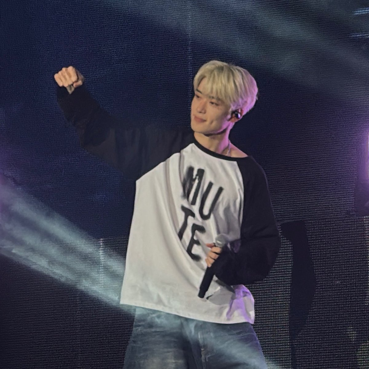 whofeelsbe's tweet image. 안녕? 10월기입니다
미래로 간게 아니라 과거로 갔어요
blog.naver.com/19_0919/223931…