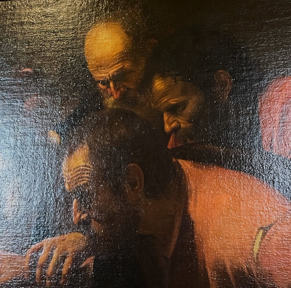 lizlevrome's tweet image. It took planes, trains, automobiles, and an electric scooter, but I got to Potsdam to see what might be my favorite painting, Caravaggio's Doubting Thomas. It was moving to see it the same month that my reflection came out in @MagnificatMag
us.magnificat.net/magnificat_con…