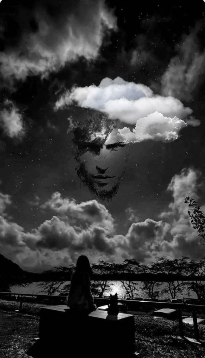 َ
 #يوم_السبت
َ
َ
يجي الليل ،،
ويجون كلهم ..
خيالك،
صورتك،
وانت،
َ