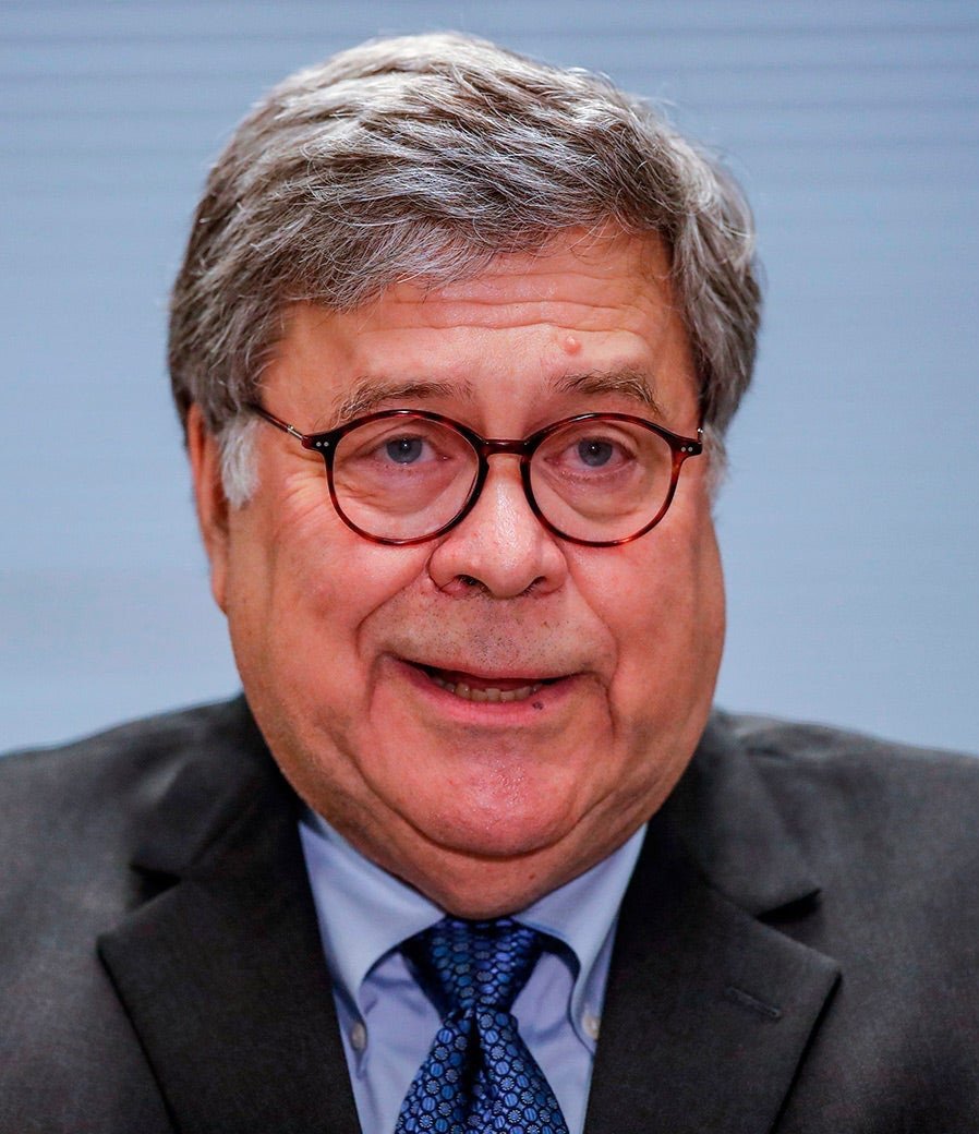 OcrazioCornPop's tweet image. President Trump has WHIFFED on all 3 Attorney Generals.
The Attorney General is the most important Cabinet selection.
WHO IS RECOMMENDING THESE PEOPLE?