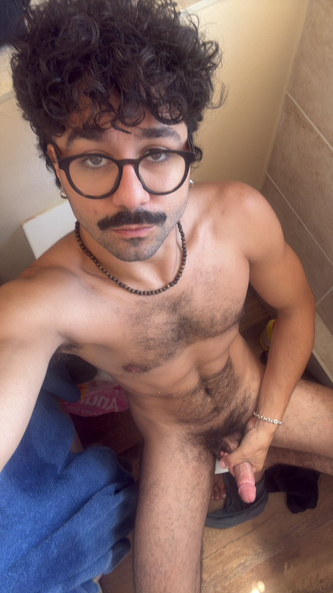 Chudai
<a href="/Solitoboy/">Solito Boy</a>