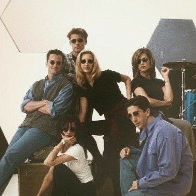 "Friends" oyuncuları hala her sene diziden 20 milyon dolar kazanmaya devam ediyor.