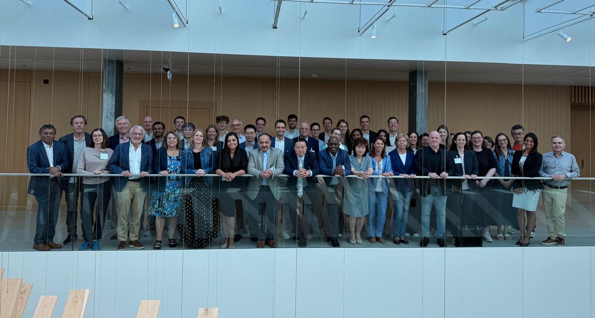 g_mountzios's tweet image. Back in Zurich for another exceptional @etop_ibcsg workshop, now focusing on T-cell engagers (TCE) and their unprecedented benefit in #SCLC. An amazing group of colleagues who paved preclinical/clinical development discussed the presence and the future of TCEs. Watch this…