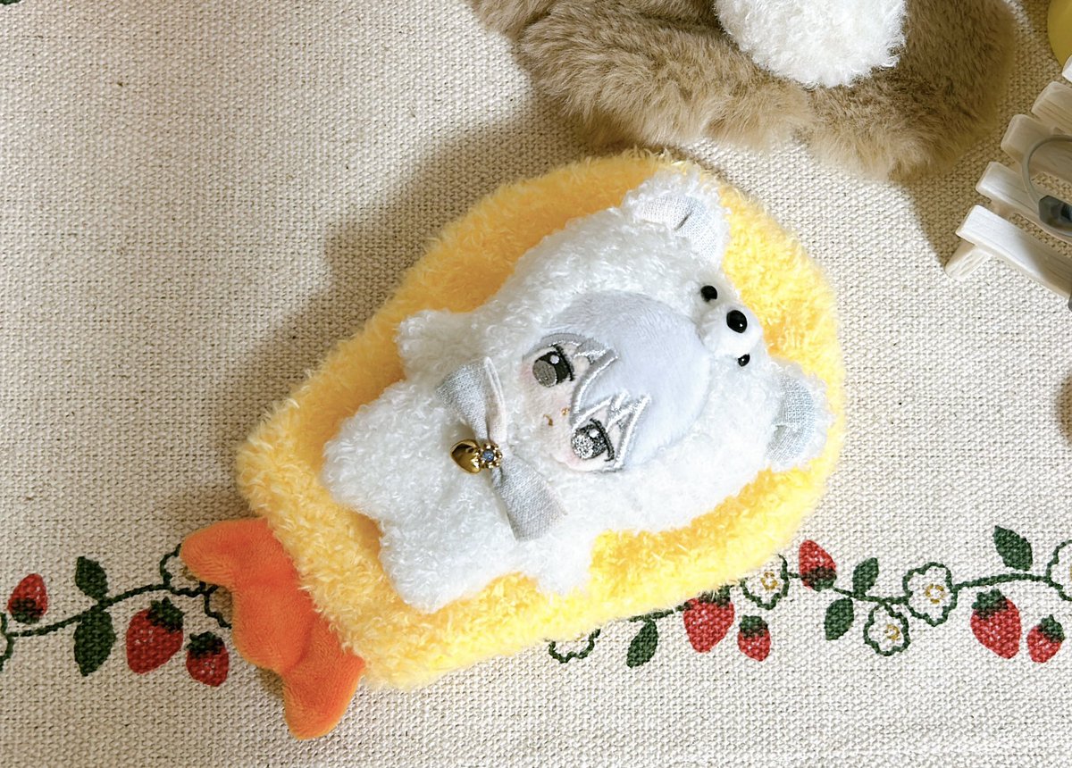 ୧ ׅ𖥔 ۫ ⓀⓄⓎⓊⓀⒾ ⋄ 𓍯 (@koyunu1_dayo) on Twitter photo たまきさん(<a href="/Atelier_Tamaki1/">たまきnext9/21忍Fes</a> )から、
ほわぬいちゃん用のくまさんの着ぐるみをお迎えさせていただきました🐻❄️
真っ白ふわふわくまちゃんが凪にぴったりで可愛いすぎる🐻❄️🖤(🥷🥚のほわぬいちゃんじゃなくてすみません🙇♀️💦)
この度は素敵な作品ありがとうございました🌼 たまきさん(<a href="/Atelier_Tamaki1/">たまきnext9/21忍Fes</a> )から、
ほわぬいちゃん用のくまさんの着ぐるみをお迎えさせていただきました🐻❄️
真っ白ふわふわくまちゃんが凪にぴったりで可愛いすぎる🐻❄️🖤(🥷🥚のほわぬいちゃんじゃなくてすみません🙇♀️💦)
この度は素敵な作品ありがとうございました🌼
