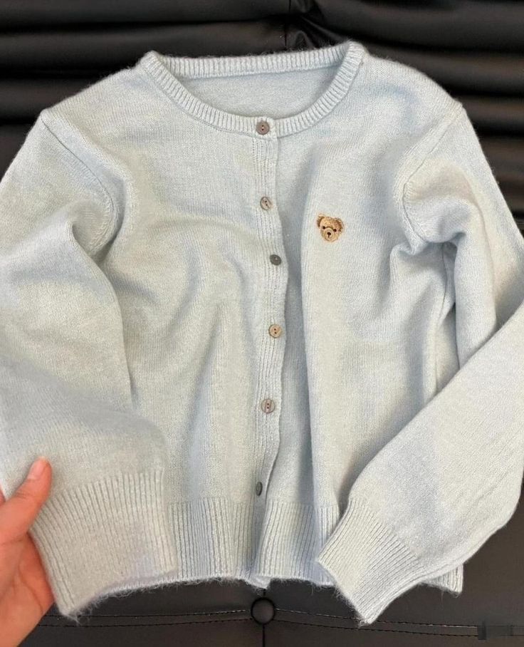 cute cardigan for daily wear
— a thread