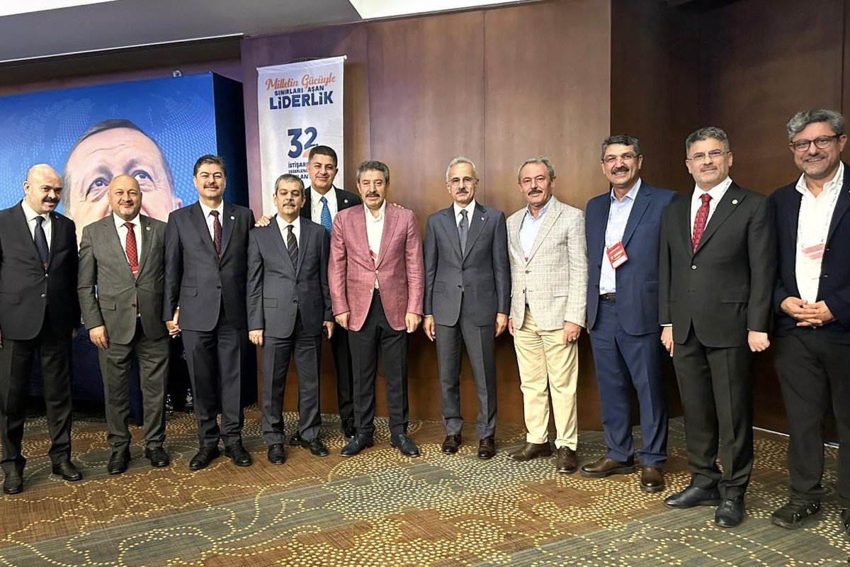 📍Kızılcahamam

Genel Başkanımız ve Cumhurbaşkanımız Sayın <a href="/RTErdogan/">Recep Tayyip Erdoğan</a> ’ın liderliğinde gerçekleşen 32. İstişare ve Değerlendirme Toplantımızda hitaplarını dinledik. 

Liderimizin vizyonu ve kararlılığıyla, Türkiye Yüzyılı hedeflerimize emin adımlarla ilerliyoruz.

<a href="/Akparti/">AK Parti</a>