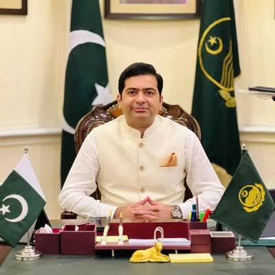 رانا اکمل ضیاء مانگٹ (@mangat_81) on Twitter photo زیشان ملک صاحب جب سے CM پنجاب مریم نواز کے مشیر بنے ہیں انہوں نے ہر لیگی ورکر کا دھیان رکھا خاص کر جو تکلیف میں ہوں انکو کبھی انگور نہیں کیا انکا بہت دھیان کیا ، میرا ایکسیڈنٹ ہوا انہوں نے لاہور میو ہسپتال آکے عیادت کی اور جب تک ڈسچارج نہیں ہوا روزانہ اپڈیٹس لی
<a href="/ZeshanMalick/">Zeeshan Malik</a> زیشان ملک صاحب جب سے CM پنجاب مریم نواز کے مشیر بنے ہیں انہوں نے ہر لیگی ورکر کا دھیان رکھا خاص کر جو تکلیف میں ہوں انکو کبھی انگور نہیں کیا انکا بہت دھیان کیا ، میرا ایکسیڈنٹ ہوا انہوں نے لاہور میو ہسپتال آکے عیادت کی اور جب تک ڈسچارج نہیں ہوا روزانہ اپڈیٹس لی
<a href="/ZeshanMalick/">Zeeshan Malik</a>