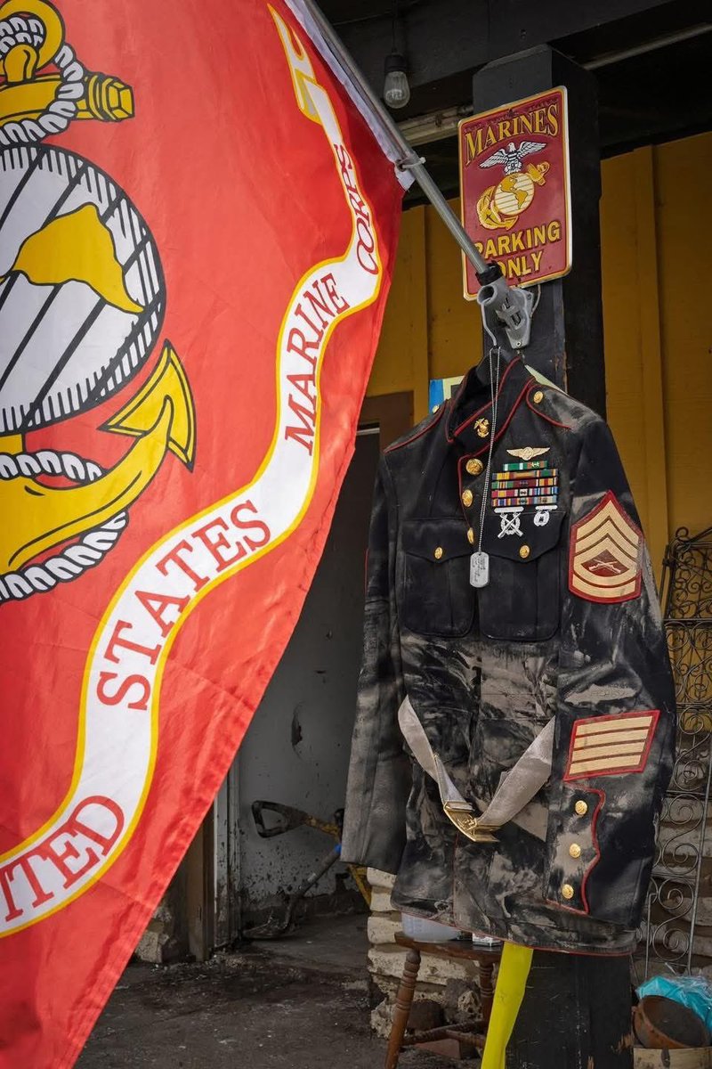 Retired Marine Kevin Jones and his neighbors survived a deadly flood—clinging to pillars as water swept through their community. 

His home was destroyed. His Marine Corps flag he flew stood tall through it all. He even managed to salvage his dress blues. 

Sending prayers. 🙏🏼