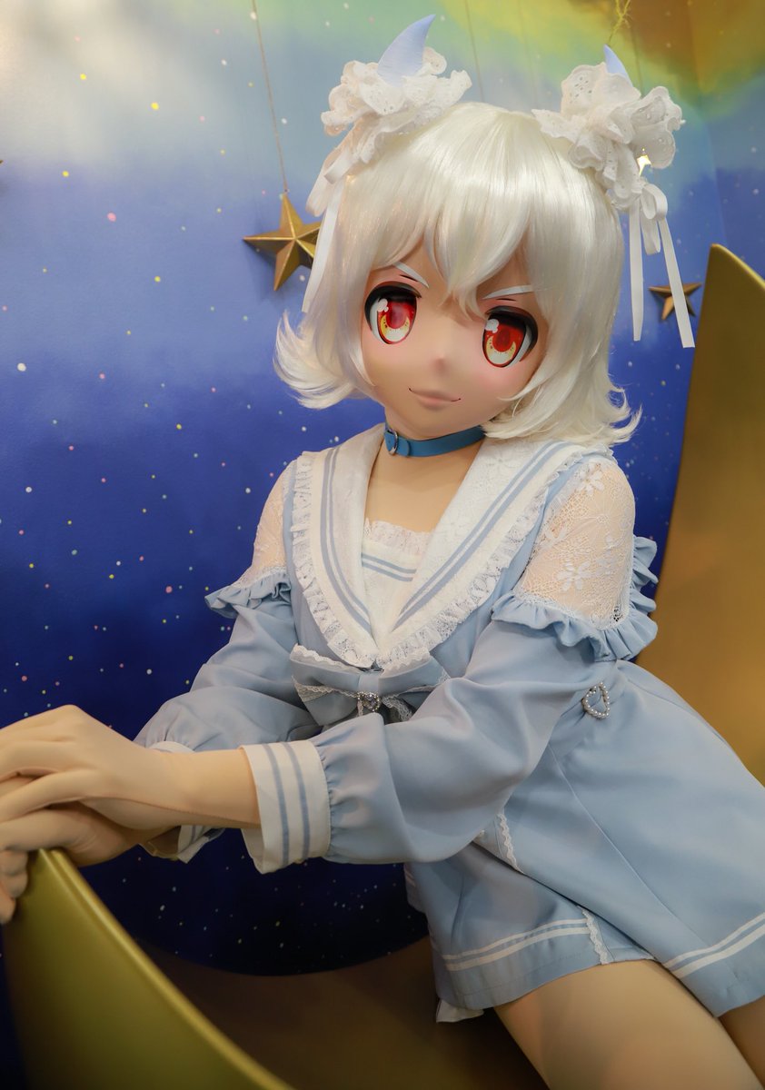 mujina_kig's tweet image. お月様に座ってみた🌙
ロリータのお洋服でも映えそう…

#えれてぃきぐ0601
#studioTWO
📷: @gerorine