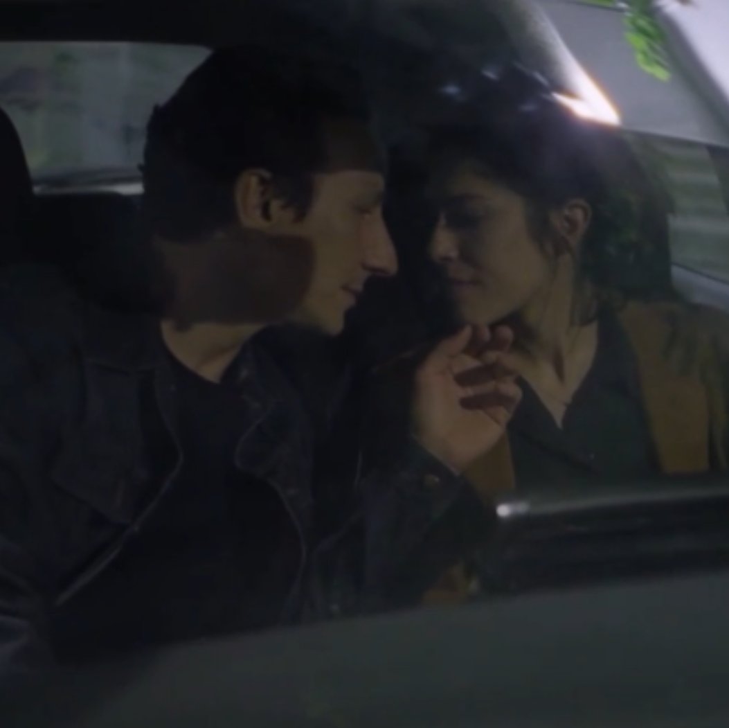 tangled x μπατσοσιπ παραλλελς 💜🧵
#diafaniagapi