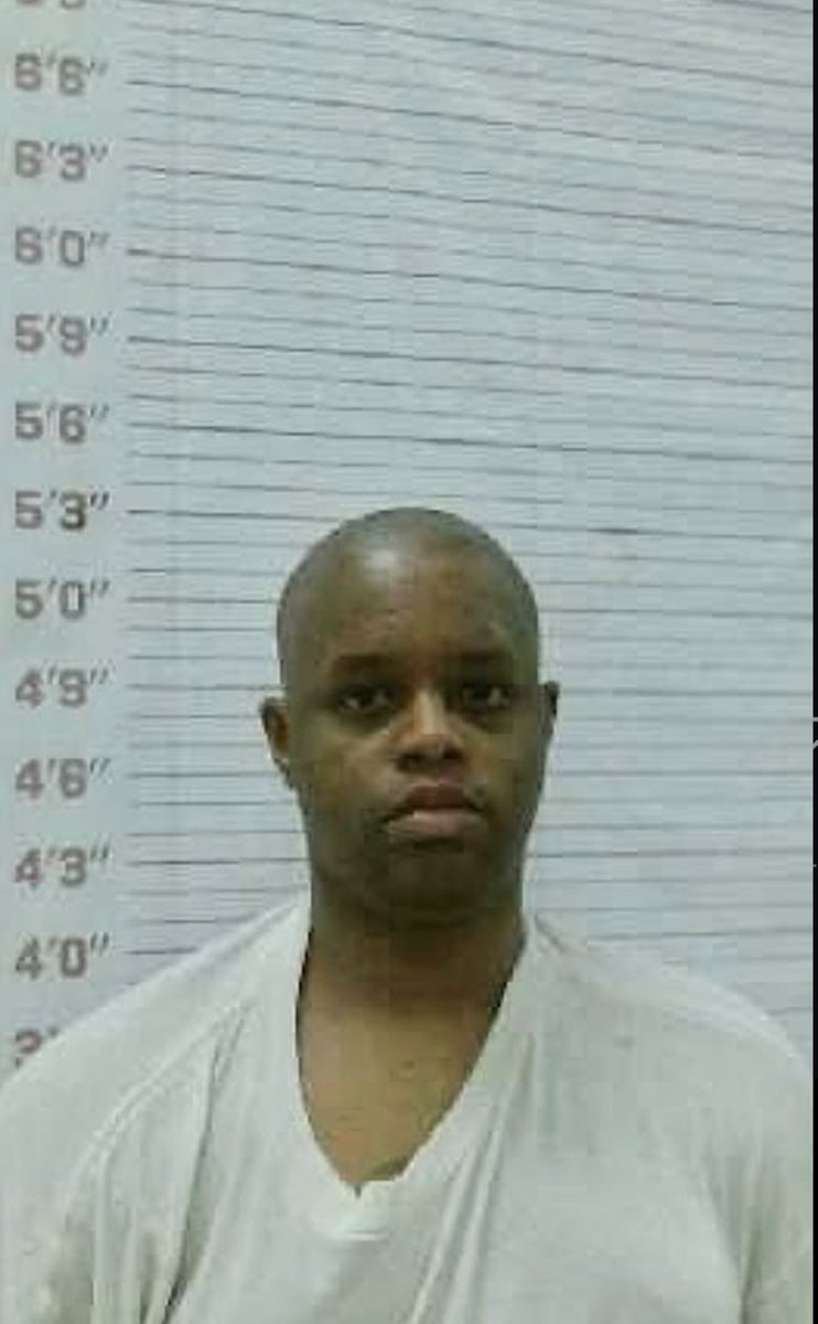 Why this dude look like sketch a lil bit