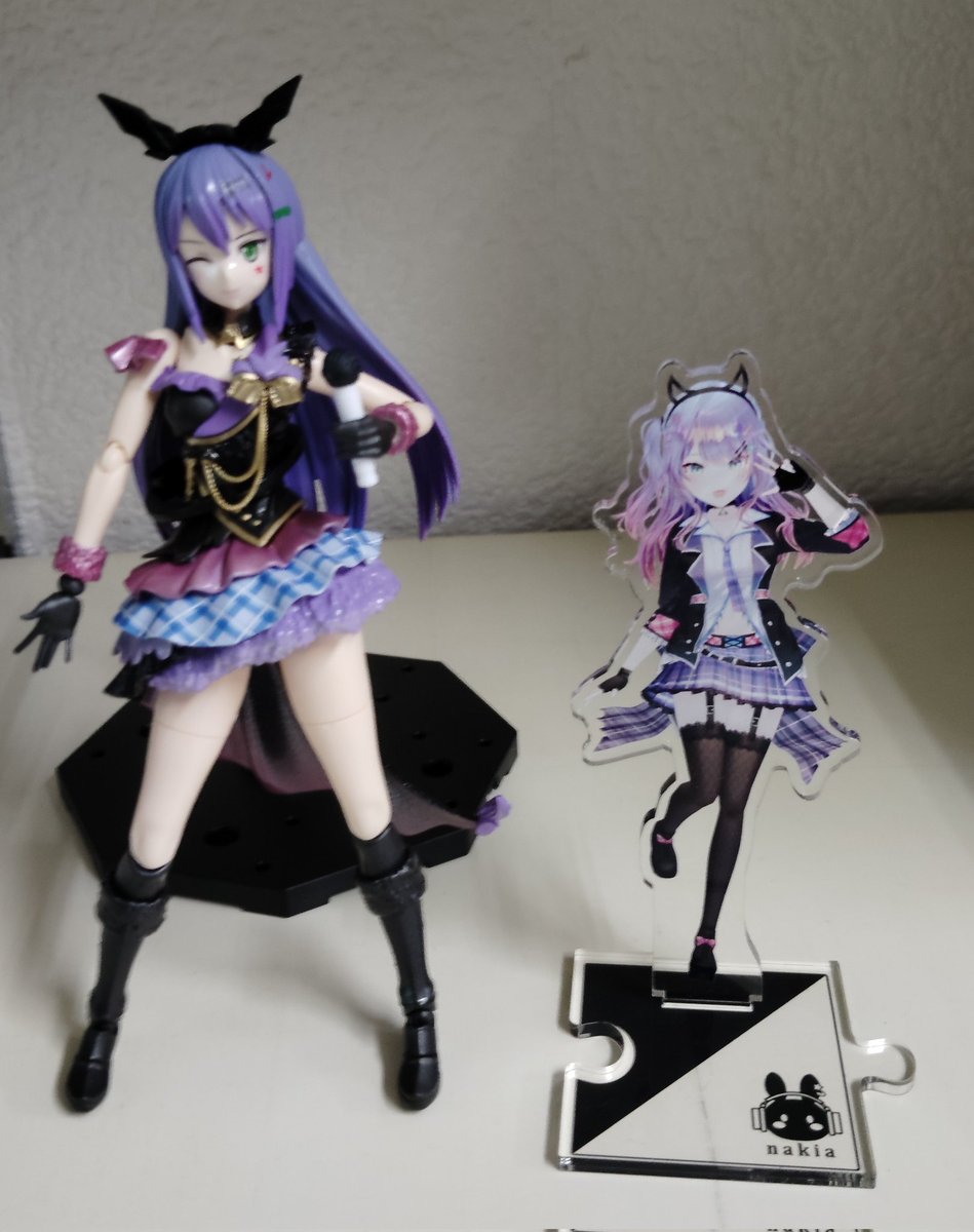 hattuto39's tweet photo. #沙汰ナキア
アクスタ届きましたので、私が以前作ったプラモデルと一緒にツーショット。
アクスタは今度プラモデル作る際の参考にします〜。 https://t.co/DAXTsdhfFo