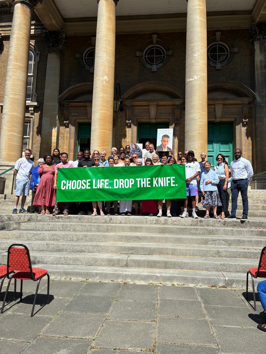 Angelo Weekes (@angelo__weekes) on Twitter photo Just left a powerful anti-knife crime event at St Mellitus Church. Moving speeches from the CEO of Words for Weapons, <a href="/CatherineWest1/">Catherine West</a> & Cllr Khurana.
As a council & administration, we’re working hard to tackle knife crime but we’re never complacent & never will be
Info here👇 Just left a powerful anti-knife crime event at St Mellitus Church. Moving speeches from the CEO of Words for Weapons, <a href="/CatherineWest1/">Catherine West</a> & Cllr Khurana.
As a council & administration, we’re working hard to tackle knife crime but we’re never complacent & never will be
Info here👇
