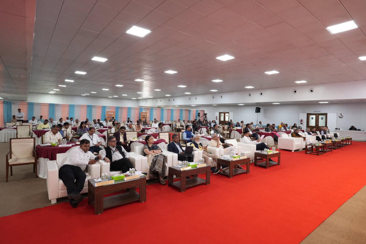 BHU Official (@bhupro) on Twitter photo Vice-Chancellor (I/C) Prof. Sanjay Kumar attended the two-day Vice Chancellors' Conference of Central Universities in Kevadia, Gujarat, held on July 10 & 11. Organized by the <a href="/EduMinOfIndia/">Ministry of Education</a>, the event showcased the diversity and strength of India’s education ecosystem. Vice-Chancellor (I/C) Prof. Sanjay Kumar attended the two-day Vice Chancellors' Conference of Central Universities in Kevadia, Gujarat, held on July 10 & 11. Organized by the <a href="/EduMinOfIndia/">Ministry of Education</a>, the event showcased the diversity and strength of India’s education ecosystem.