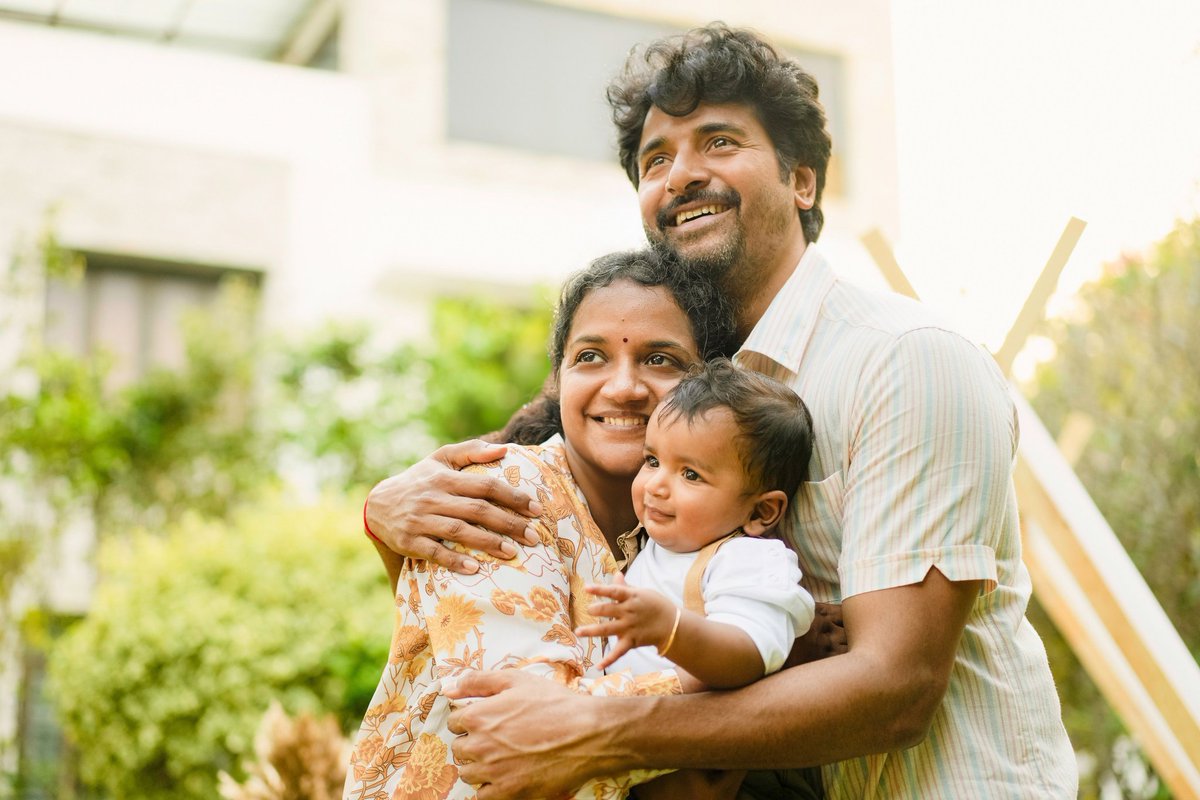 Priya Sk (@sivaannafanpri2) on Twitter photo 🫶🏻❤️🧿
Best family forever ♾️
Waiting for aaradhana papa pic & full family pic <a href="/Siva_Kartikeyan/">Sivakarthikeyan</a> anna ⏳ 🫶🏻❤️🧿
Best family forever ♾️
Waiting for aaradhana papa pic & full family pic <a href="/Siva_Kartikeyan/">Sivakarthikeyan</a> anna ⏳