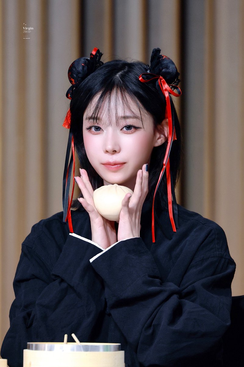 첫눈에 반했다 tweet media