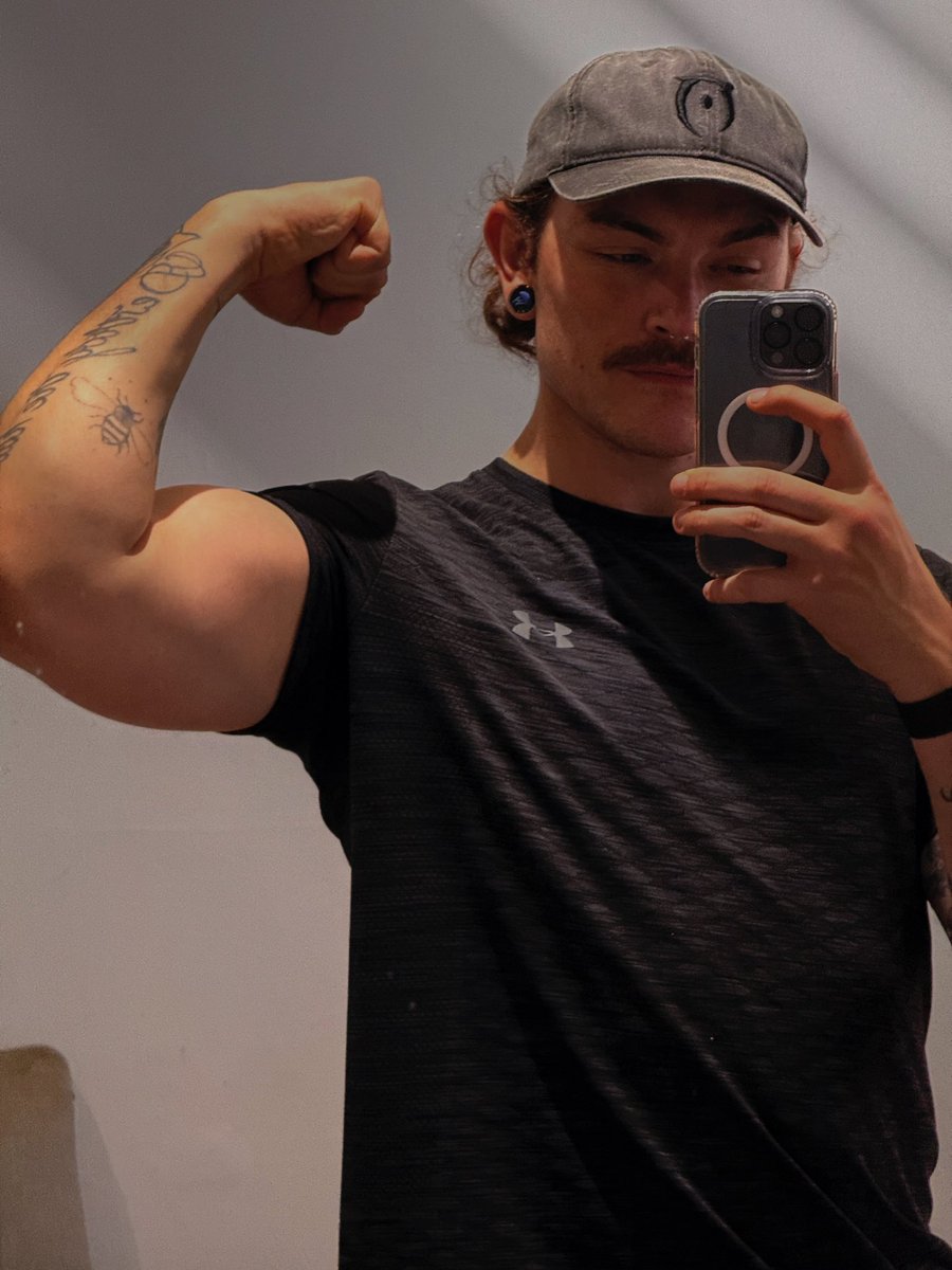 kaiwiinter's tweet image. Saturday pump day