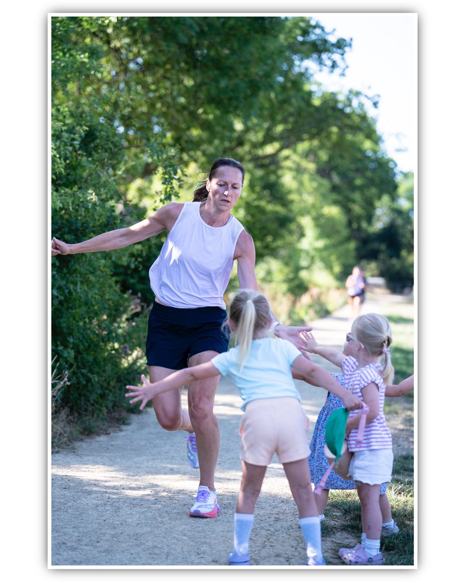 163 finishers for a very warm Cranleigh parkrun this morning. My 102nd stint as Run Director, inducting my friend Abi to join the core team today.