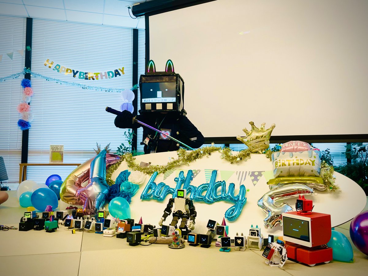nabe__kurage's tweet image. ｽﾀｯｸﾁｬﾝ誕生日会、大変楽しかったです🙌
念願のスタックさんも拝めて満足満足✨