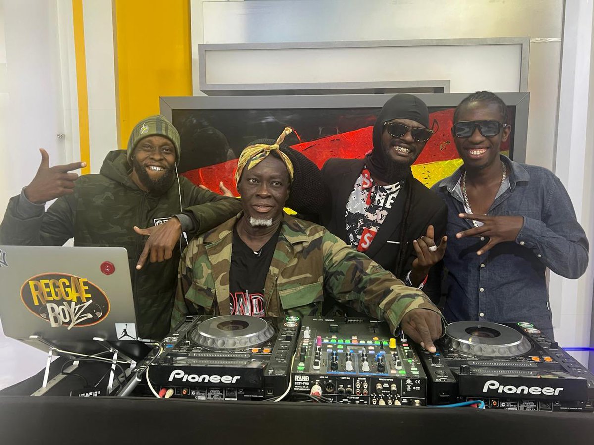 talldjsmash's tweet image. Thanks 🙏 4 watch the show #riddimvybzk24🔥🔥 @k24tv @shashamarley thanks 🙏 for the show 🆙 ,Next week sometime same station 📺