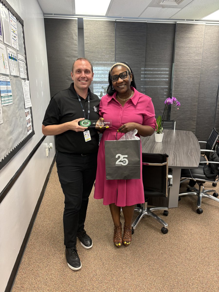 Day 10 Leading the Swamp 🐊
From partnering with <a href="/yvettecolbourne/">Yvette Colbourne</a> to launching new city-school initiatives <a href="/CityofMiramar/">#WeareMiramar</a> &amp; student success collabs. Grateful for Jose F Longoria+ @CADY_justin_M for advancing opportunities in college, careers &amp; personal branding.
#GatorsLeadFirst
