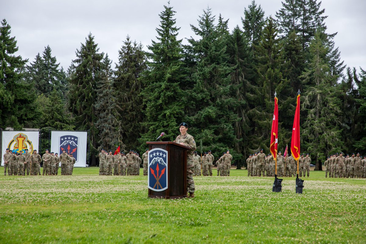 I_Corps's tweet image. Saying goodbye, and hello
BG Kevin Cotman handed over command of 593rd Corps Sustainment Brigade to COL Erin C. Miller in a change of command ceremony this week. From supply lines to sustainment powerhouses, 593rd keeps I Corps and Indo-Pacific forces ready to roll.