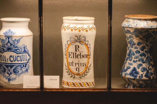 CfHealthStudies's tweet image. Matt Scudder, Academic Training Manager interviews Anna Simmons & Briony Hudson on the new three-day course ‘Art in Medicine & Pharmacy’. Limited places still available. Click here: buff.ly/p66dmEV