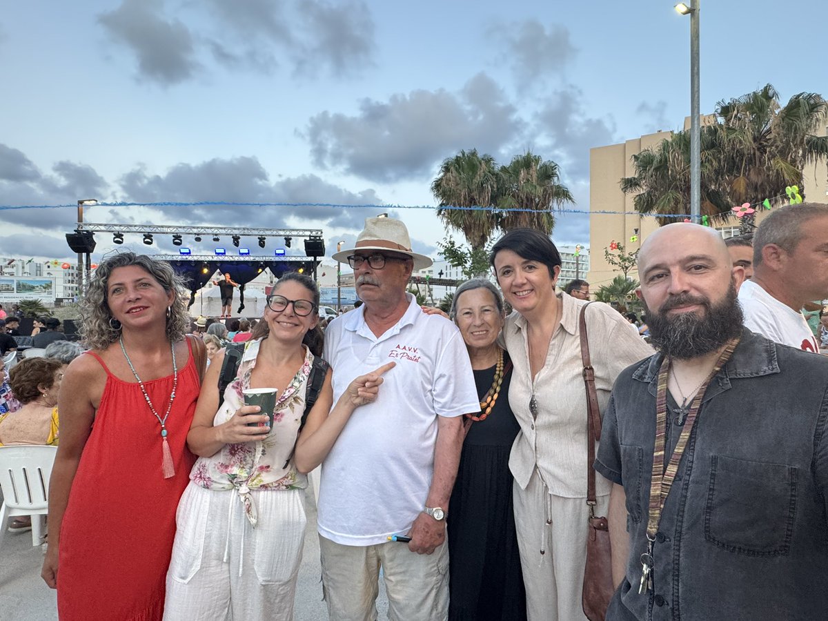 ✨ Són les festes del barri des Pratet i ahir vam passar una molt bona estona amb els veïns i veïnes del barri. 
❤️ Enhorabona a l'associació de veïns per l'organització dels actes. Ha estat un autèntic plaer!