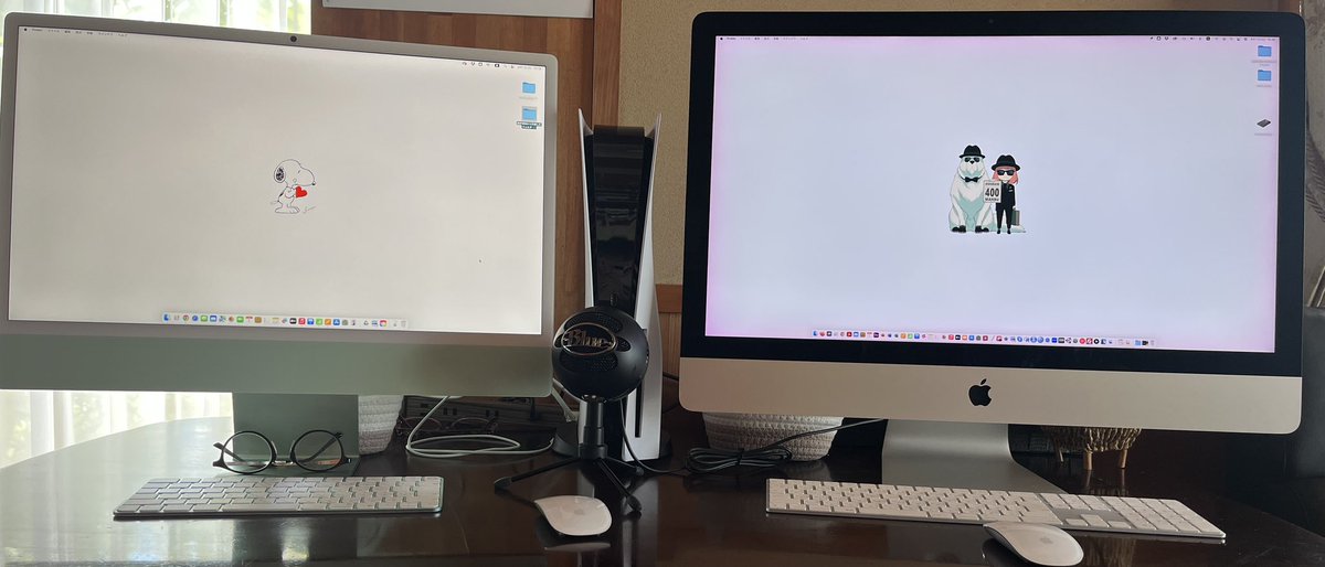 drops___'s tweet image. Studio Displayを買ってしまいました😳
高さと傾きを変えられるやつです〜
最初からこうすればよかった🙄
ただ... Studio Displayのカメラ、なんとなく縦長に映るような気がするけど、気のせいじゃないよね...たぶん。
#StudioDisplay 
#Nanotextureガラス