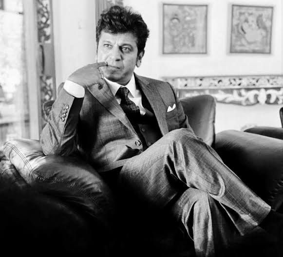 shetty_rishab's tweet image. ಸರಳತೆ, ಸಜ್ಜನಿಕೆಗೆ ಇನ್ನೊಂದು ಹೆಸರು. ನಿಮಗೆ ಹುಟ್ಟುಹಬ್ಬದ ಹಾರ್ದಿಕ ಶುಭಾಶಯಗಳು ಶಿವಣ್ಣ.. 

Wishing you a Happy Birthday @NimmaShivanna ❤️

#HappyBirthdayShivanna