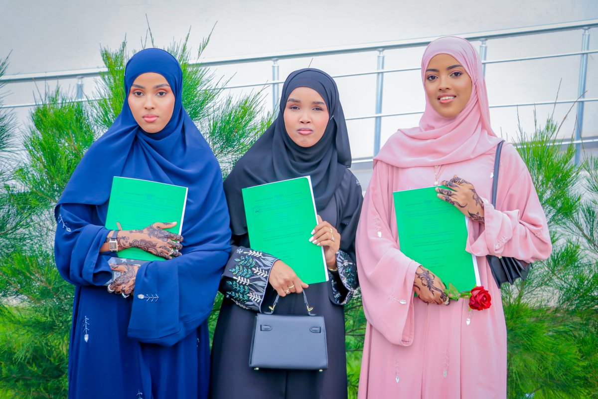 HormuudUni's tweet image. Congratulations to our students for successfully defending their thesis after months of research, hard work, and preparation.
#thesisDefenseSuccess #thesis
#AcademicAchievement #students
#ResearchExcellence #ProudMoment
#EducationForAll