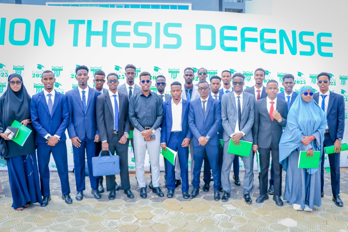 HormuudUni's tweet image. Congratulations to our students for successfully defending their thesis after months of research, hard work, and preparation.
#thesisDefenseSuccess #thesis
#AcademicAchievement #students
#ResearchExcellence #ProudMoment
#EducationForAll