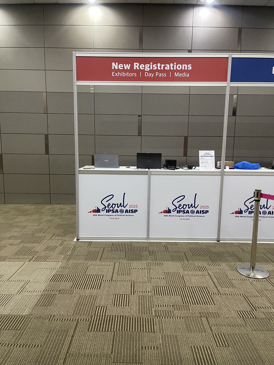 IndrajitRoyYork's tweet image. My first time in #Seoul , where the traditional blends seamlessly into the modern, representing the @PolStudiesAssoc at the @ipsa_aisp.
Looking forward to meet old friends and make new ones.
@uniyorkpolitics