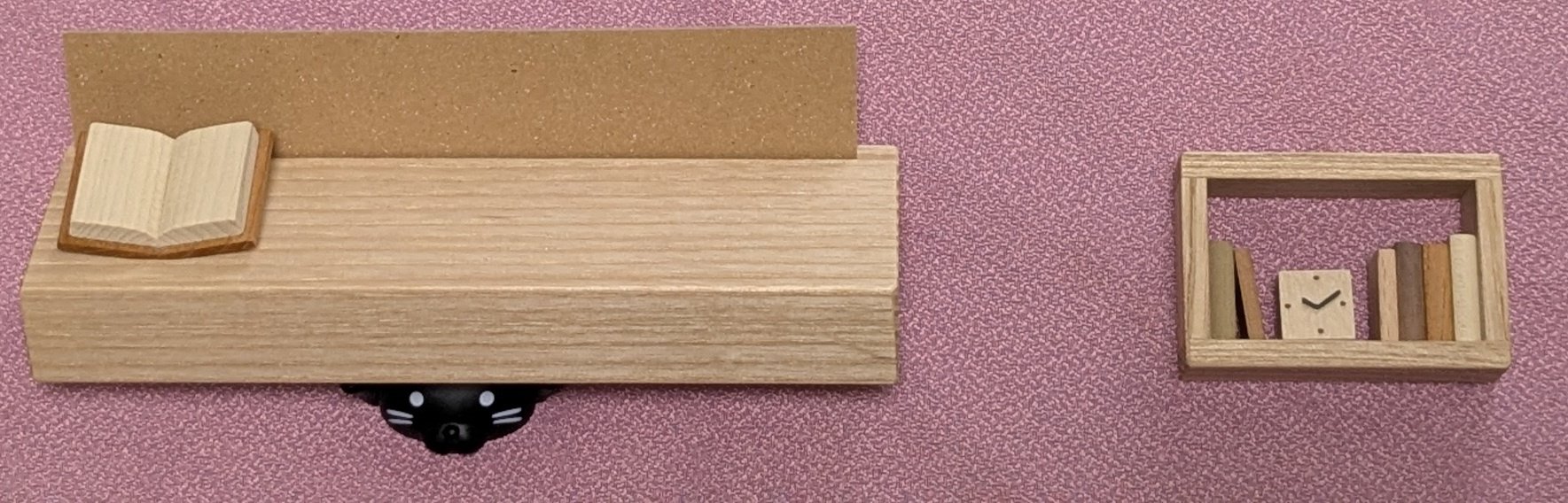 とまと様ご依頼品 小柄 無銘 古金工 薄に二疋虎図 / Kozuka Mumei Ko-Kinko - 勝武