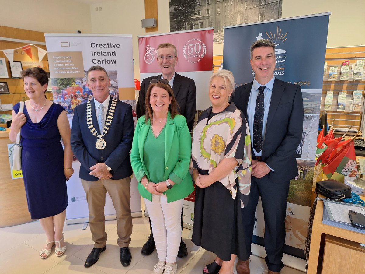 BishopDNulty's tweet image. A super first day of our XXVI Columbanus Celebrations hosted in @KANDLEi beginning with Daibhí Ó Cronin’s excellent lecture in @CarlowCountyMus on ‘Ireland and the Birth of Europe’ alongside s superb exhibition sponsored by @GovIE @CatholicNewsIRL